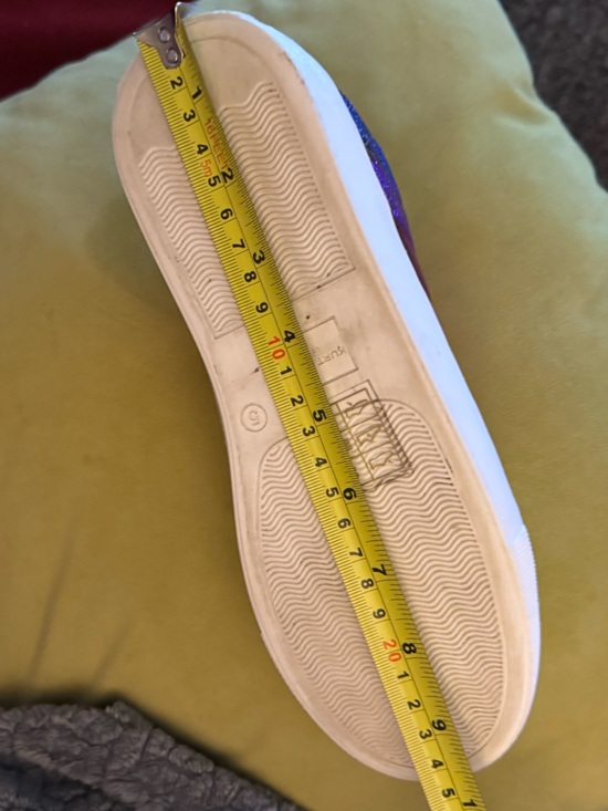 Kurt Geiger London—White/Rainbow Stripes Sneakers—Marked Sz 5–really a 6.5-7.5 - Picture 13 of 13